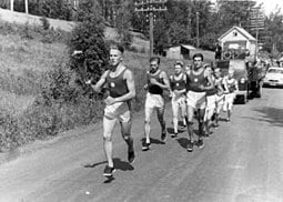 حمل مشعل المپیک سال 1952 میلادی
