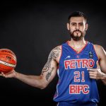 آرون گرامی پور بسکتبالیست تیم ملی ایران