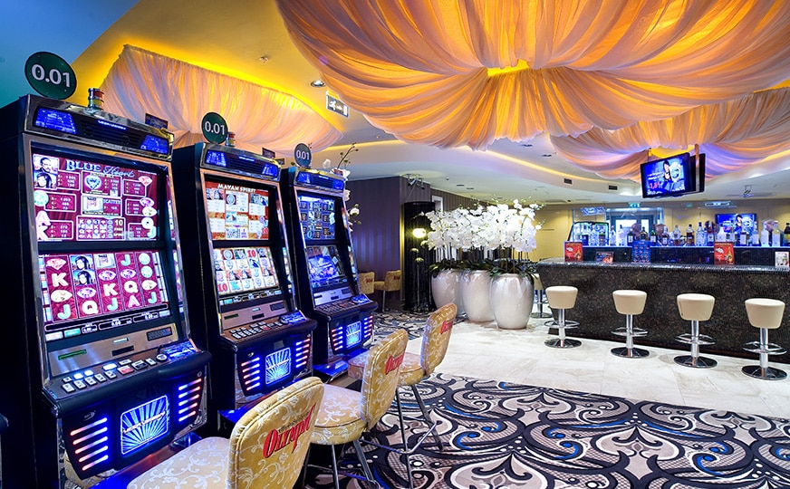 کازینو استونی